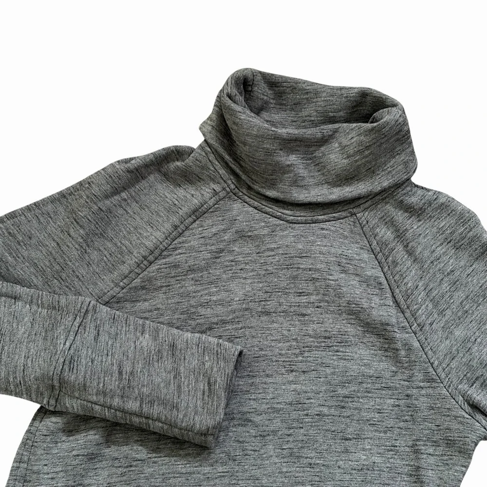 Lululemon To You Tunic Womens 6 Gray Turtleneck Sweatshirt Logo Gorpcore Yoga